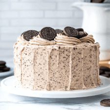 Oreo Cake with Cookies and Cream Frosting