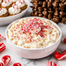 Peppermint Cheesecake Dip