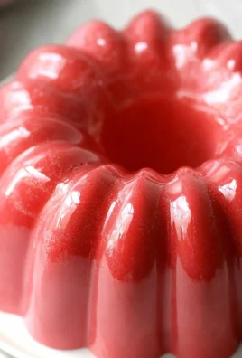 Creamy Strawberry Jello Mold