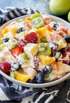 Creamy Delicatessen Fruit Salad