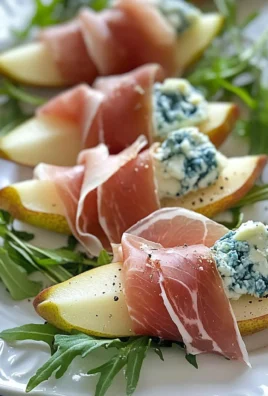 Prosciutto, Pear, And Blue Cheese Appetizers