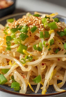 Korean Bean Sprout Salad (Kongnamul Muchim)