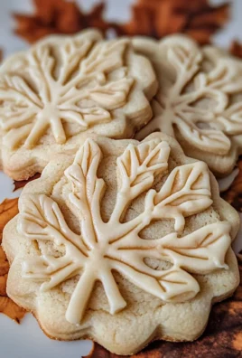 Maple Leaf Cream Cookies