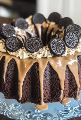 Oreo Bundt Cake