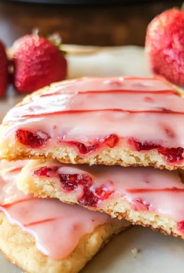 Strawberry Shortbread Cookies
