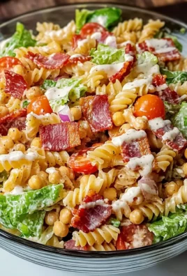Easy High Protein BLT Pasta Salad - Homefoodkitchen