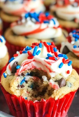 Patriotic Chocolate Chip Cookie Cups